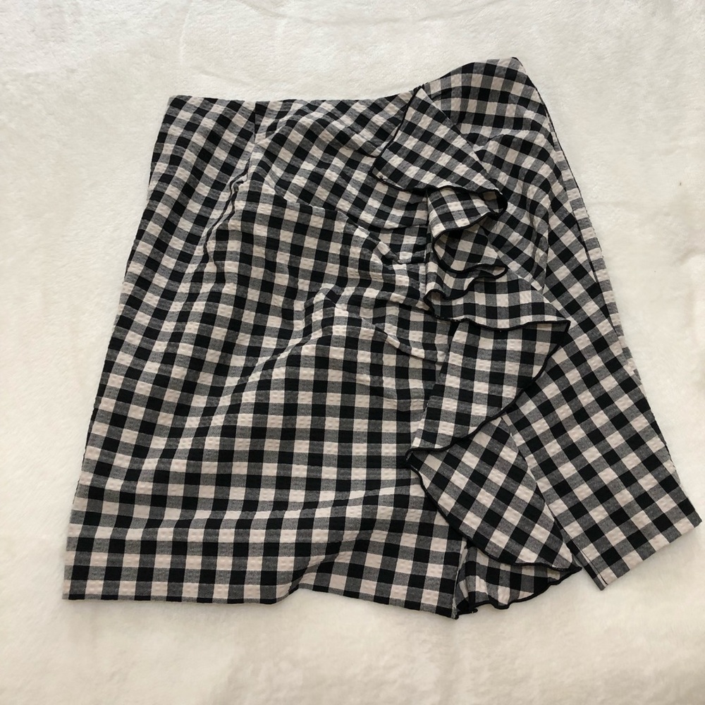 H&M ruffles gingham skirt size 8
